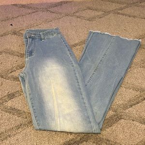 Women’s Flare light wash Jeans.